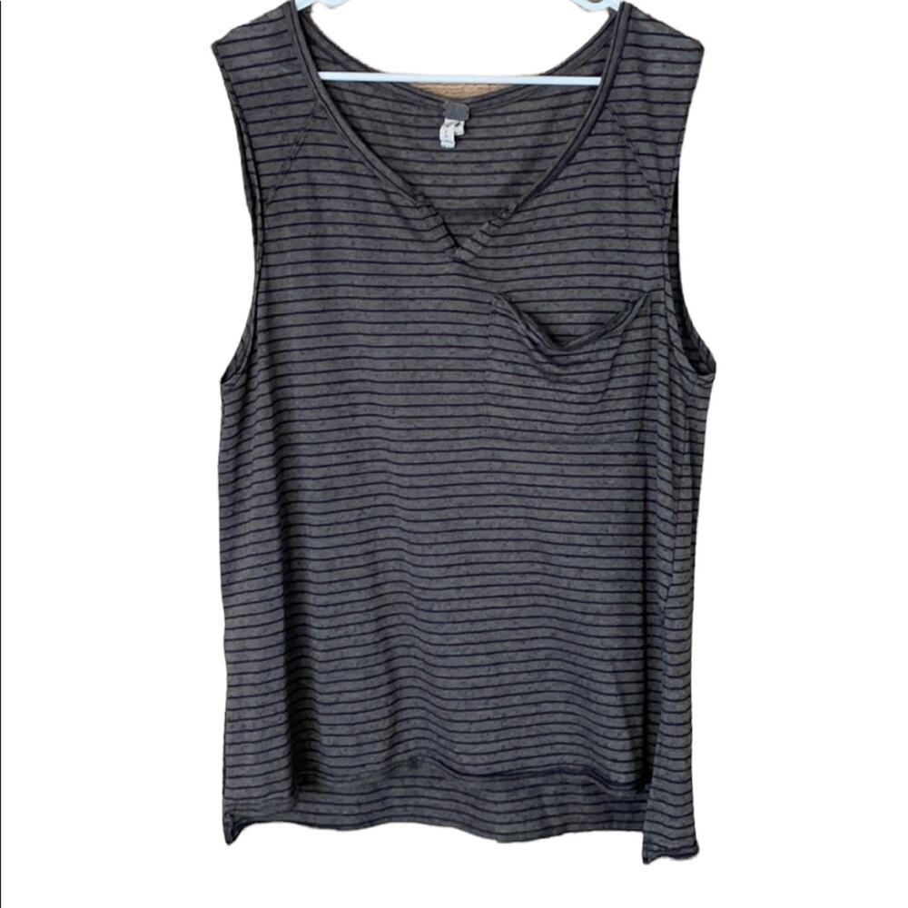 We The Free People Weekend Warrior Gray Striped Tank Top Size Large